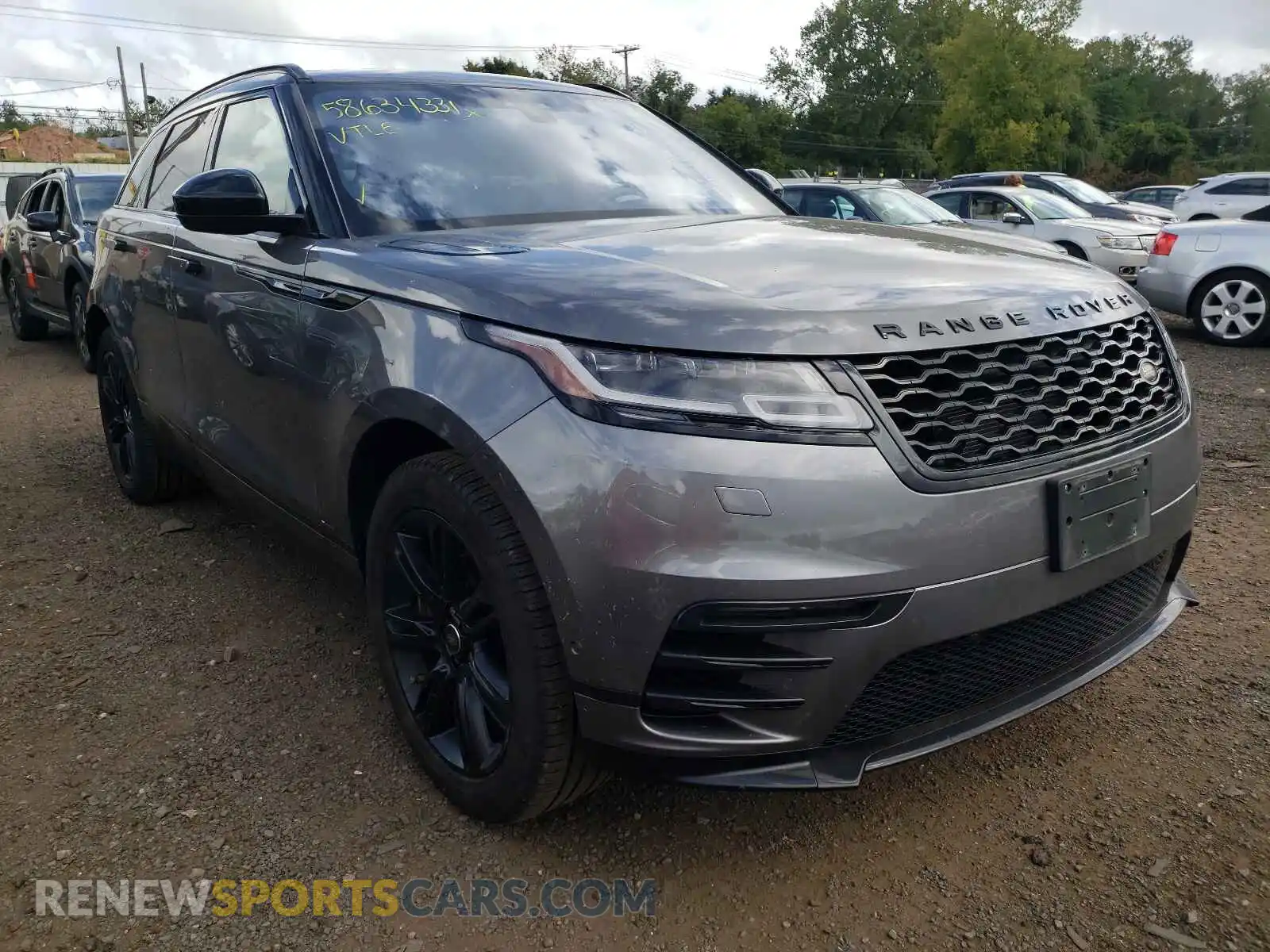 1 Photograph of a damaged car SALYL2EX5KA220154 LAND ROVER RANGEROVER 2019
