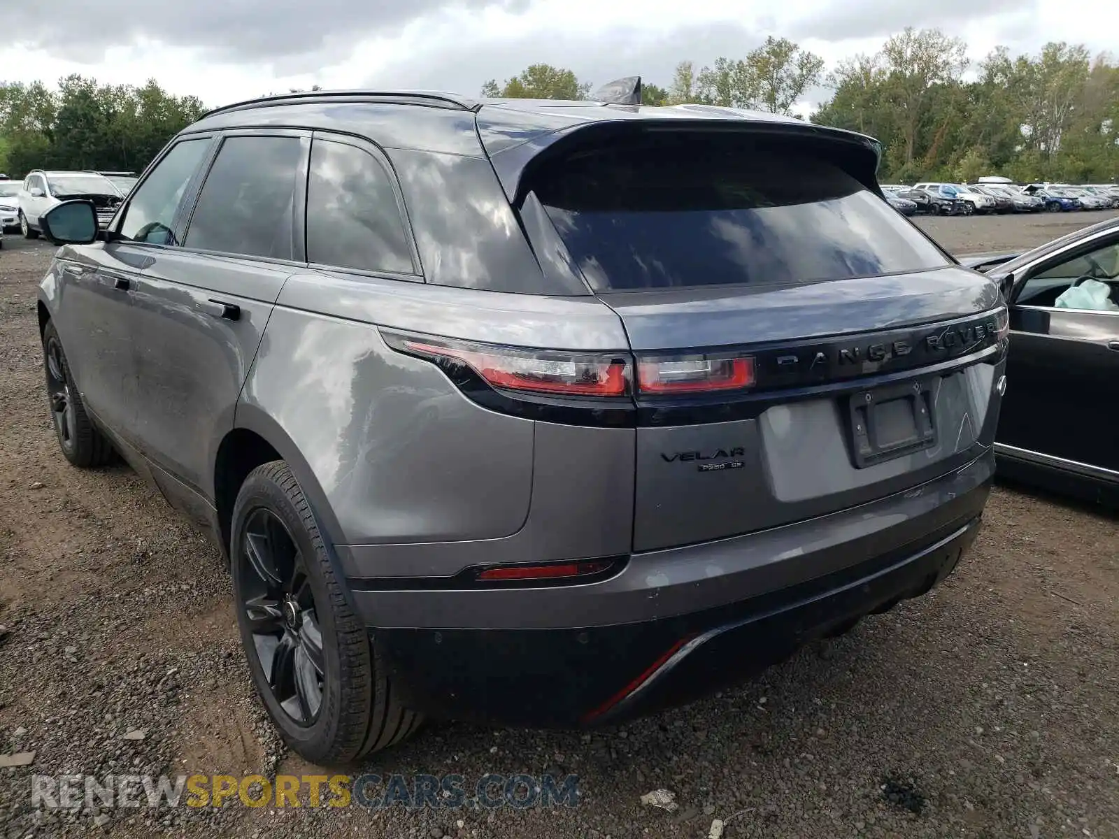 3 Photograph of a damaged car SALYL2EX5KA220154 LAND ROVER RANGEROVER 2019