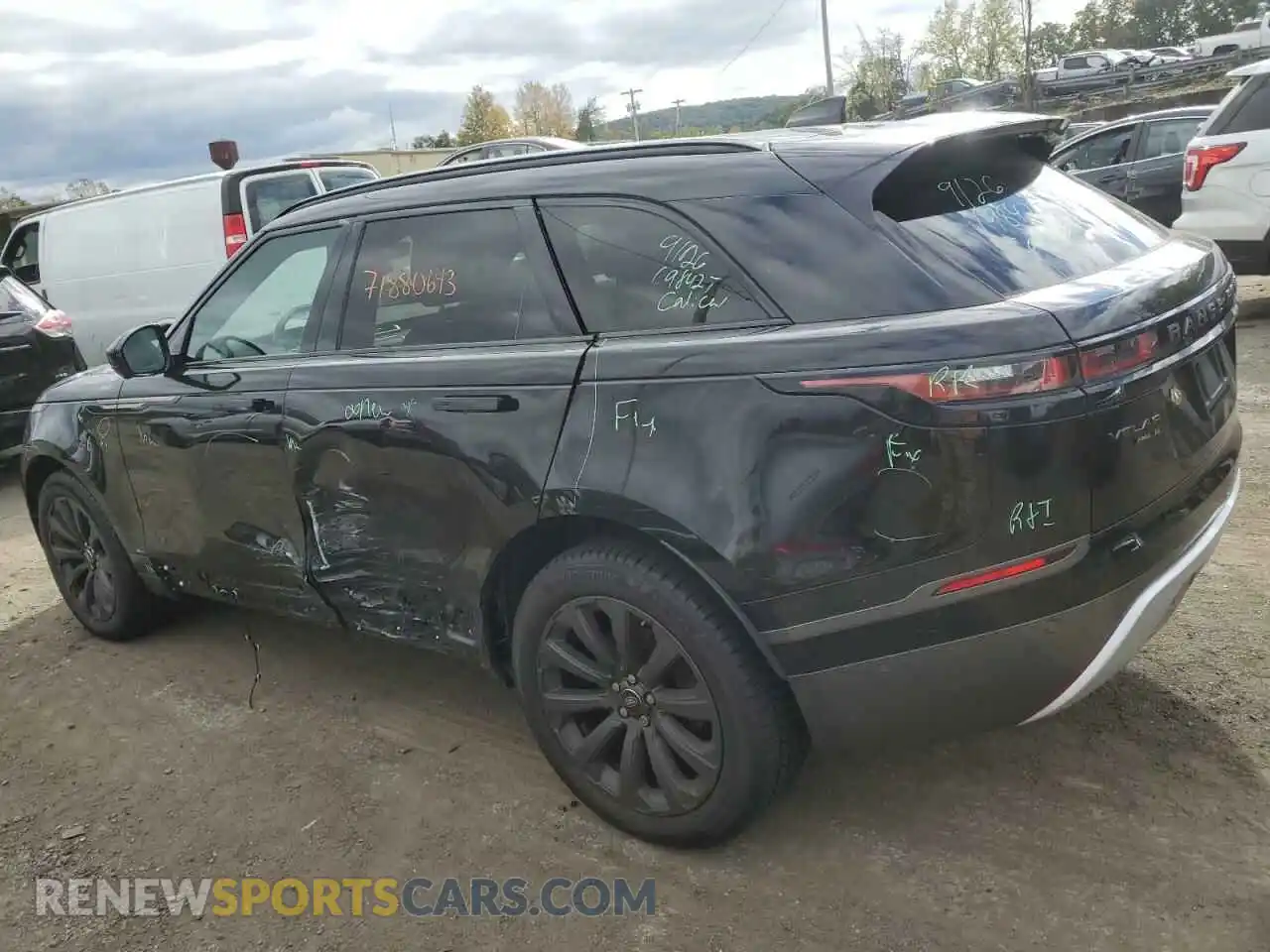 2 Photograph of a damaged car SALYL2EX7KA779463 LAND ROVER RANGEROVER 2019