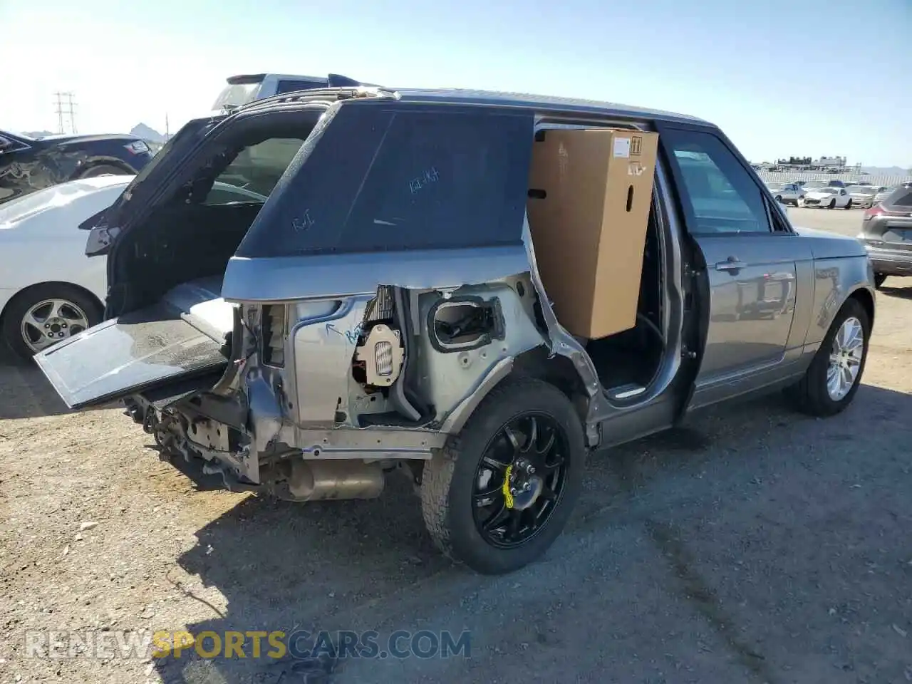 3 Фотография поврежденного автомобиля SALGS2RK3LA577282 LAND ROVER RANGEROVER 2020