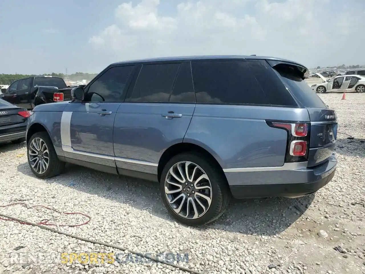 2 Photograph of a damaged car SALGS2SE7LA596616 LAND ROVER RANGEROVER 2020