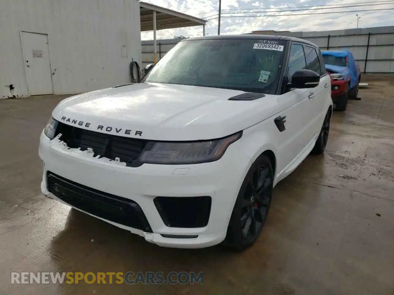 2 Photograph of a damaged car SALWS2RU0LA709864 LAND ROVER RANGEROVER 2020