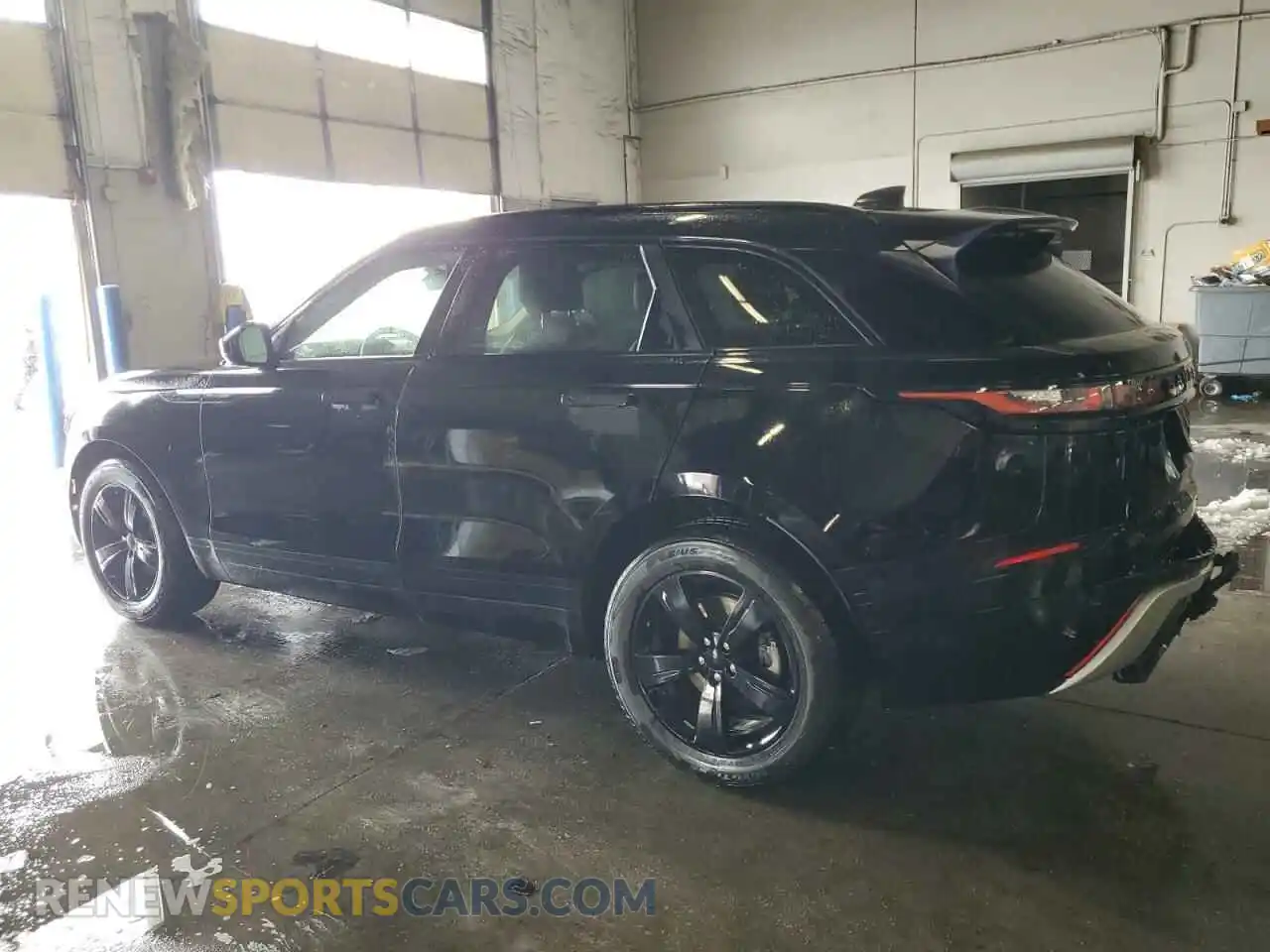 2 Photograph of a damaged car SALYB2EX8LA286847 LAND ROVER RANGEROVER 2020