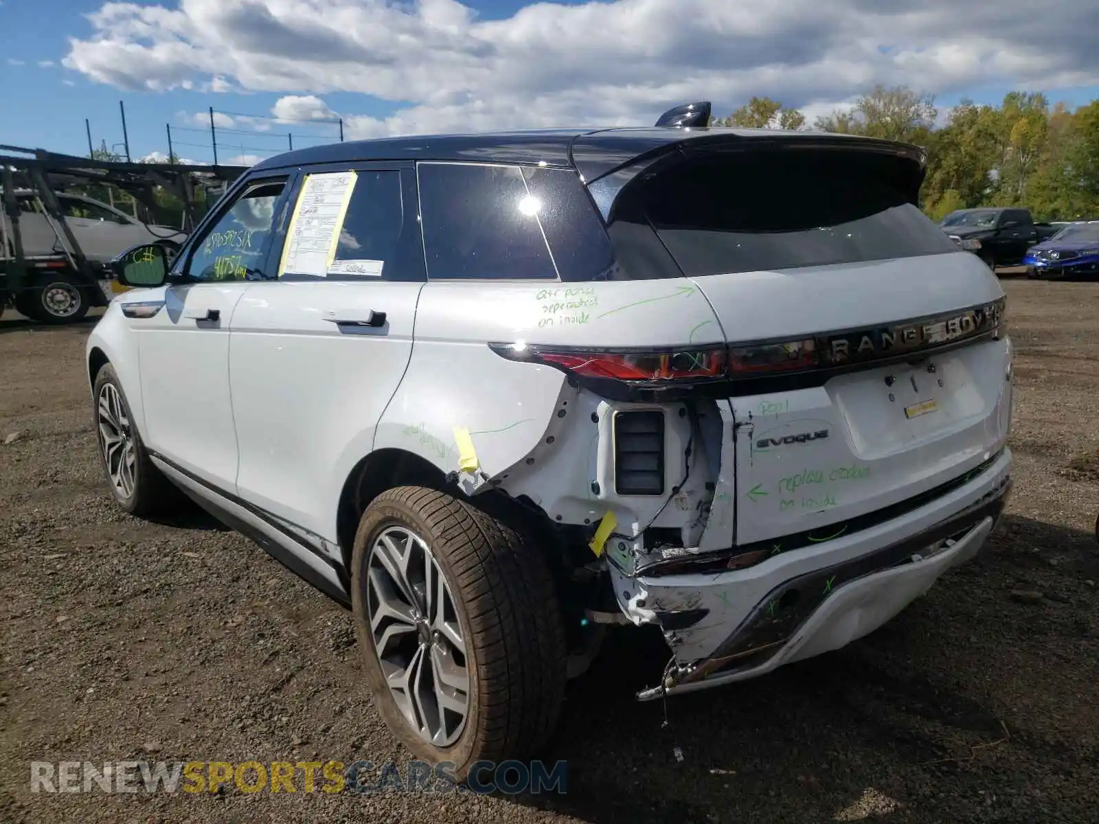 3 Photograph of a damaged car SALZL2FX5LH041172 LAND ROVER RANGEROVER 2020