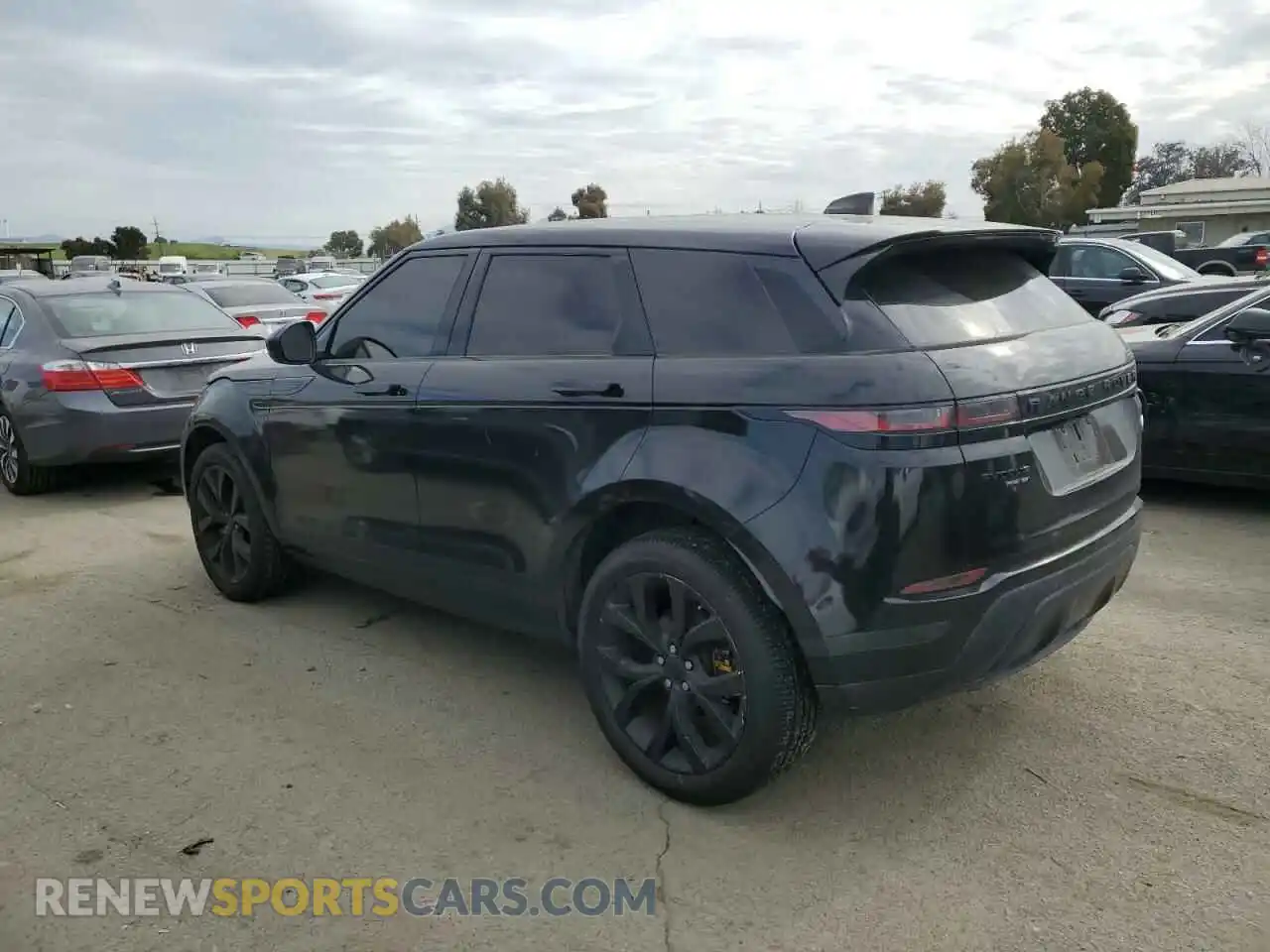 2 Photograph of a damaged car SALZP2FX1LH074562 LAND ROVER RANGEROVER 2020