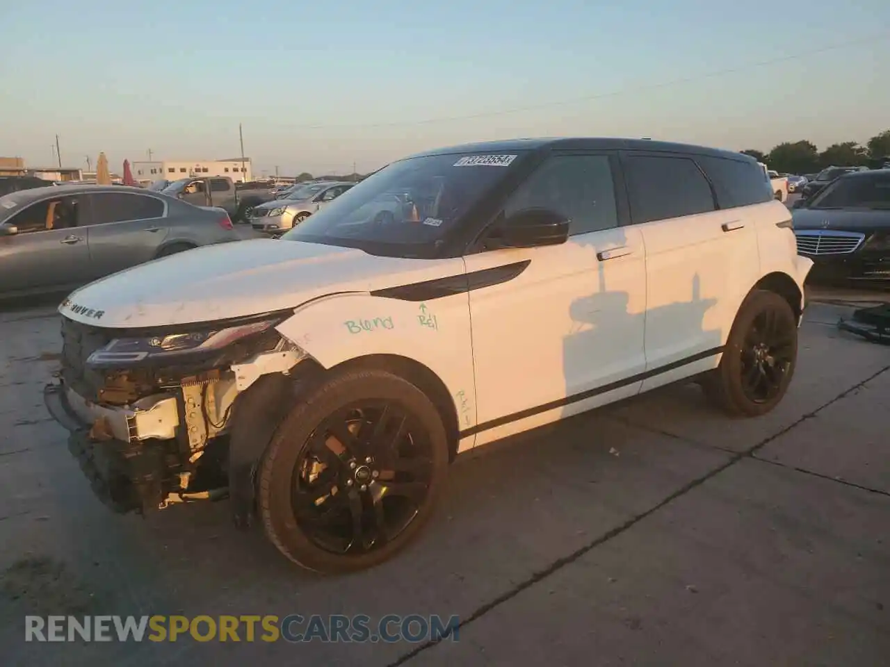 1 Photograph of a damaged car SALZP2FX6LH092961 LAND ROVER RANGEROVER 2020