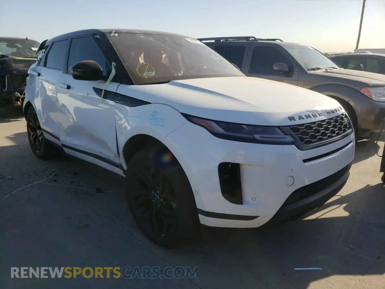 1 Фотография поврежденного автомобиля SALZP2FX7LH046782 LAND ROVER RANGEROVER 2020