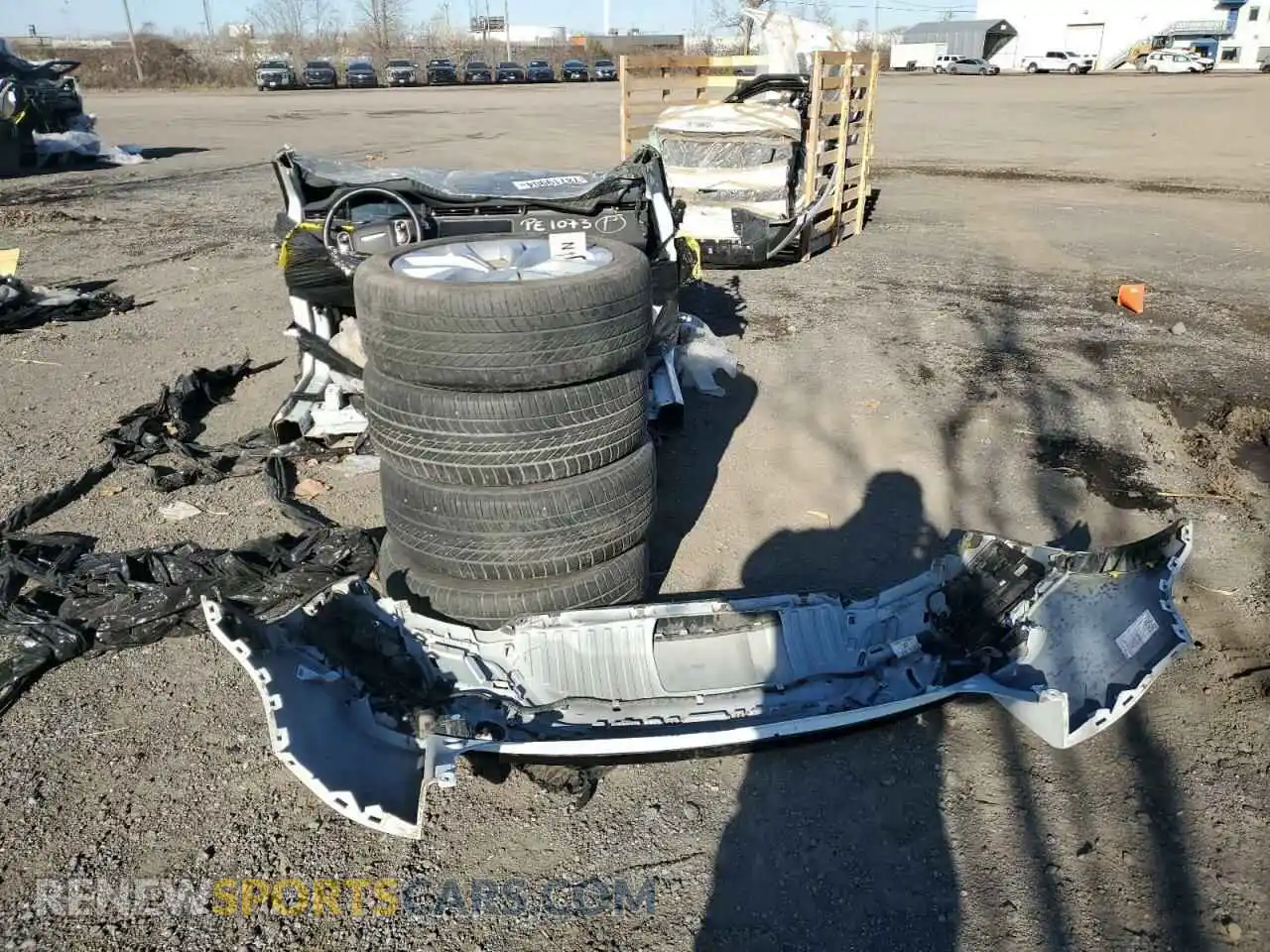 1 Photograph of a damaged car SALZP2FX7LH089082 LAND ROVER RANGEROVER 2020