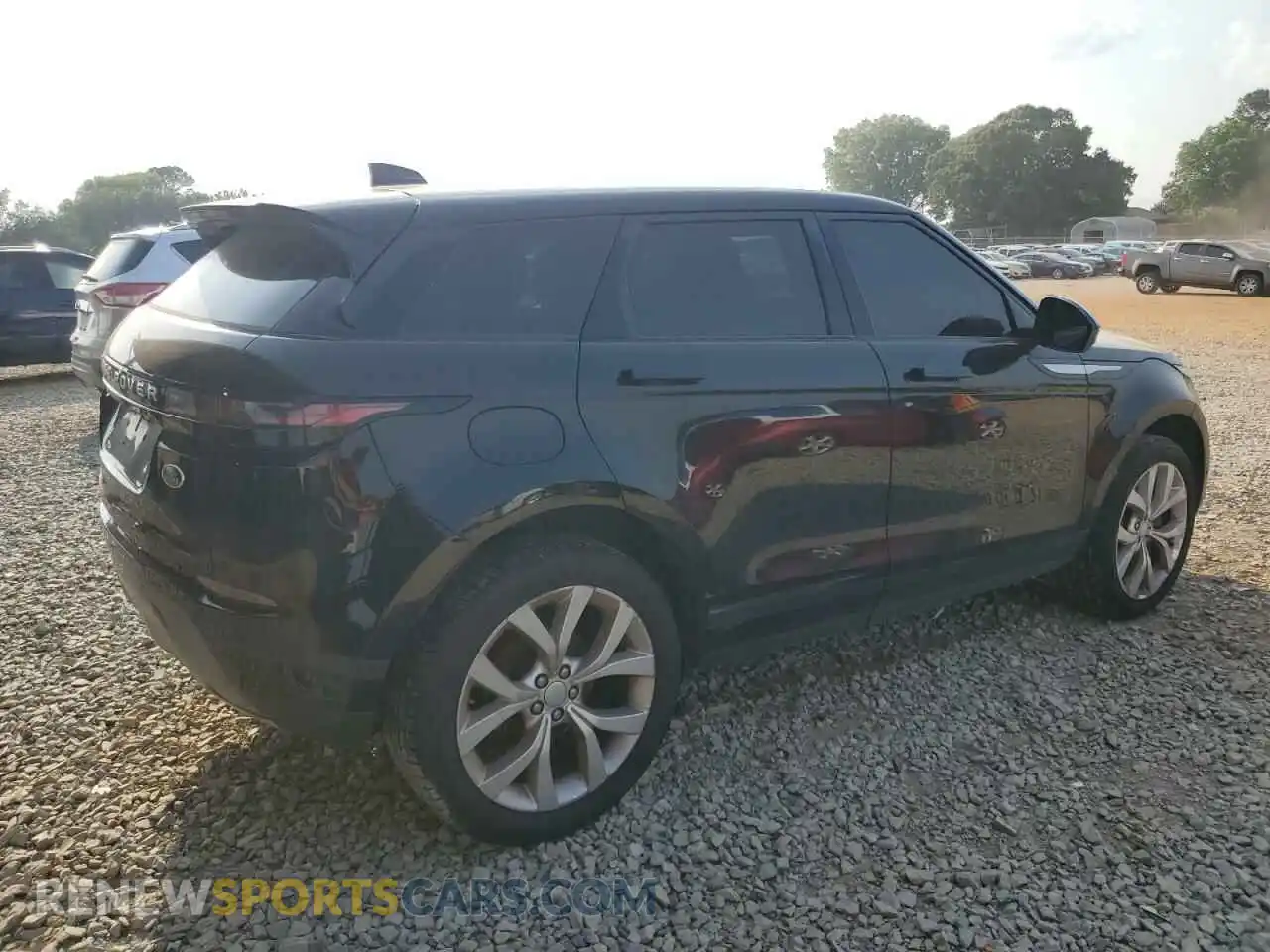 3 Photograph of a damaged car SALZP2FX8LH077328 LAND ROVER RANGEROVER 2020