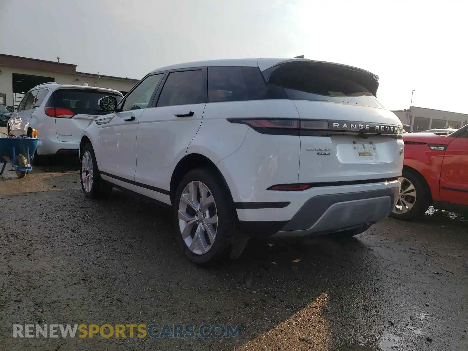 3 Photograph of a damaged car SALZP2FX8LH080696 LAND ROVER RANGEROVER 2020