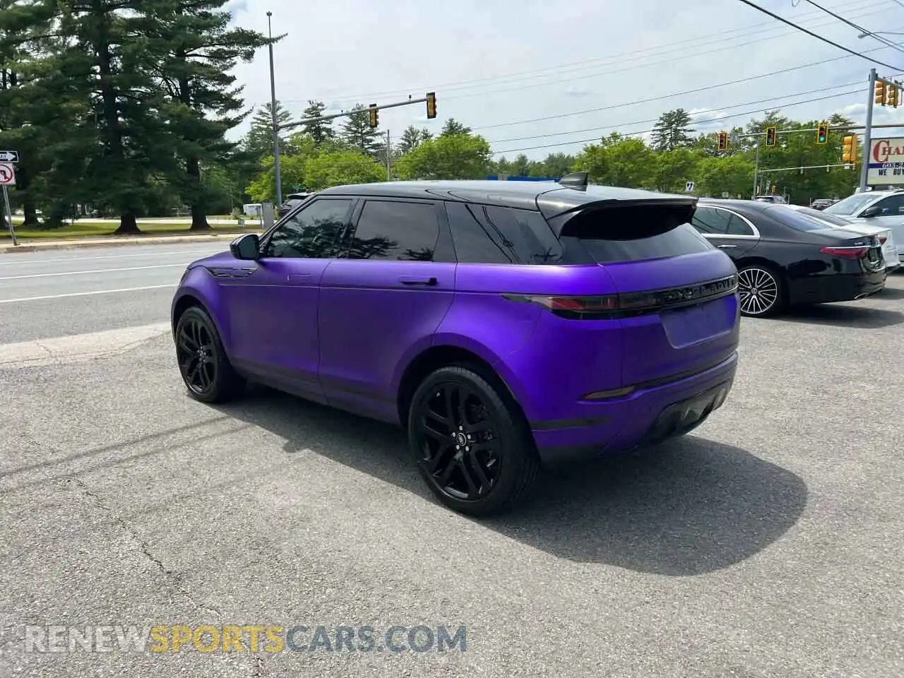 3 Photograph of a damaged car SALZP2FX9LH021558 LAND ROVER RANGEROVER 2020