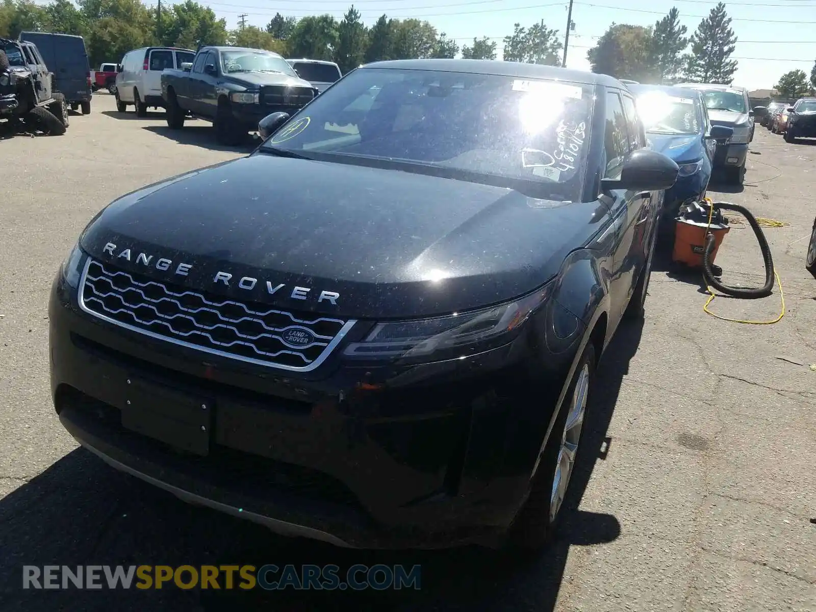 2 Photograph of a damaged car SALZP2FX9LH075152 LAND ROVER RANGEROVER 2020