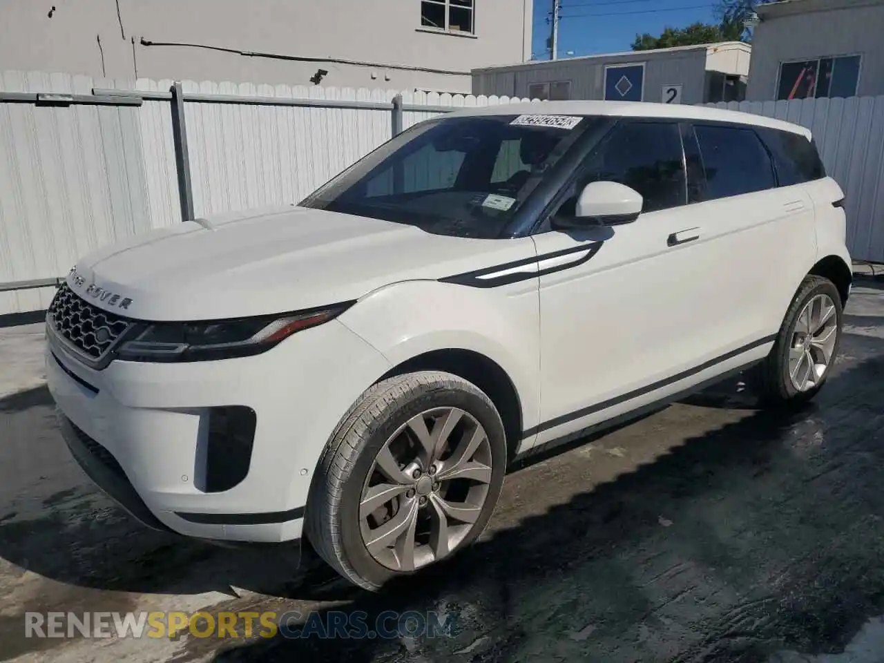 1 Photograph of a damaged car SALZP2FX9LH077872 LAND ROVER RANGEROVER 2020