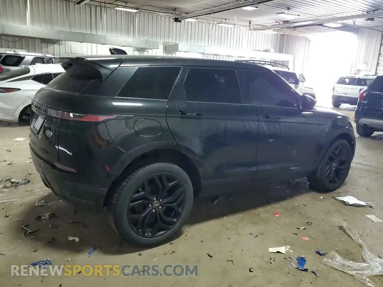 3 fotografías del automóvil dañado SALZP2FXXLH005000 LAND ROVER RANGEROVER 2020