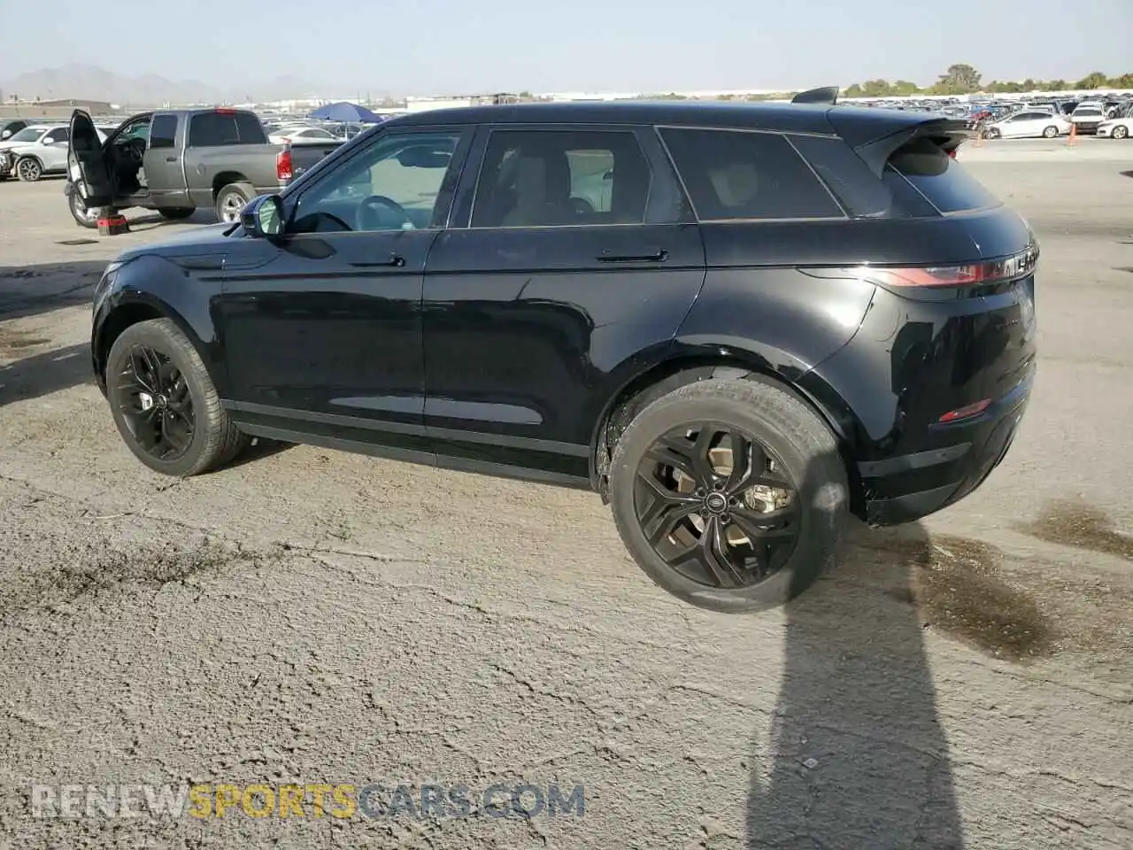 2 Photograph of a damaged car SALZP2FXXLH028826 LAND ROVER RANGEROVER 2020
