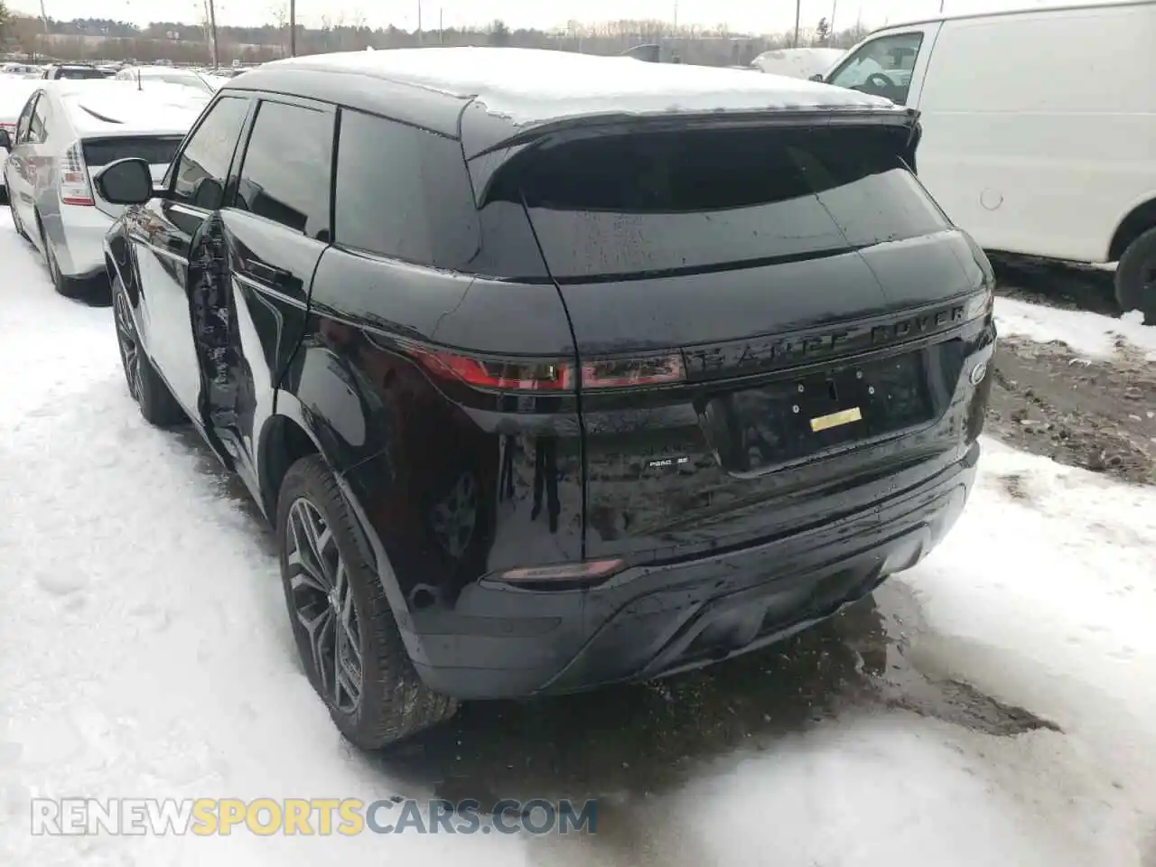 3 Photograph of a damaged car SALZP2FXXLH116727 LAND ROVER RANGEROVER 2020