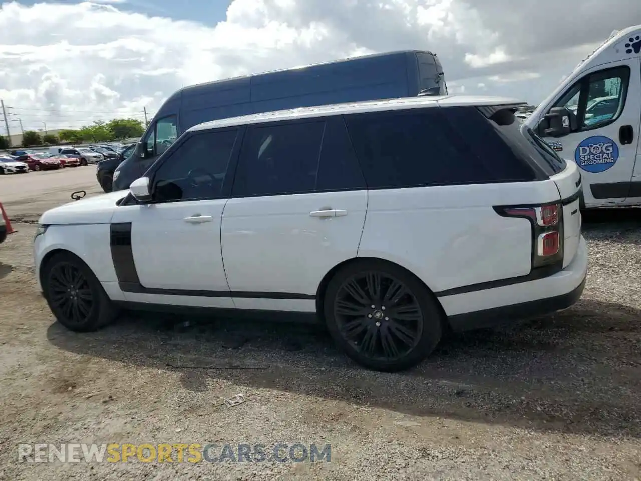 2 Photograph of a damaged car SALGR2SUXMA427503 LAND ROVER RANGEROVER 2021