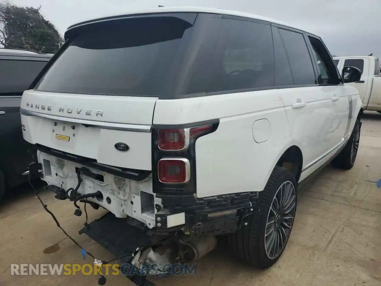 3 fotografías del automóvil dañado SALGS2RU0MA435037 LAND ROVER RANGEROVER 2021