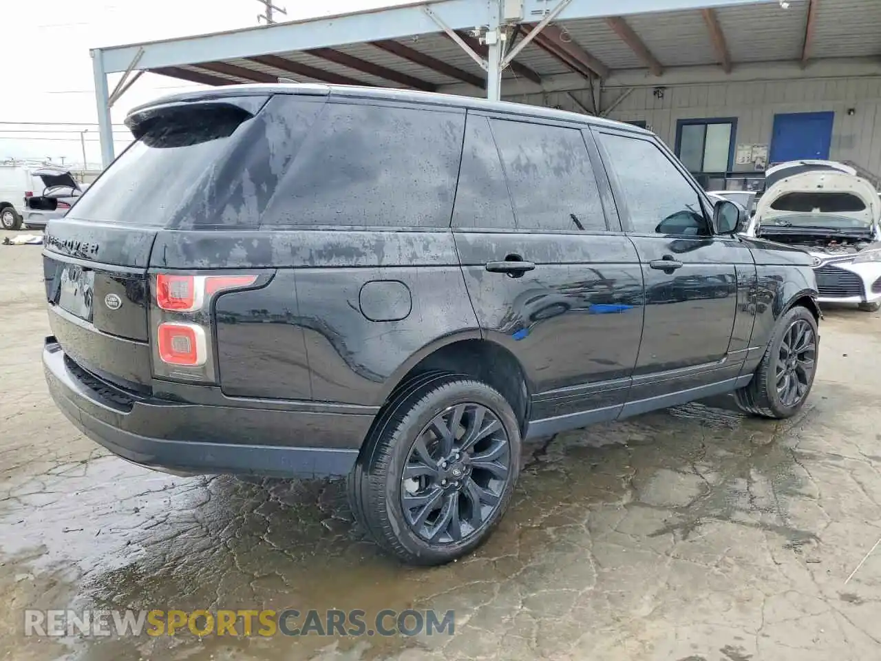 3 Photograph of a damaged car SALGS2RU3MA426784 LAND ROVER RANGEROVER 2021