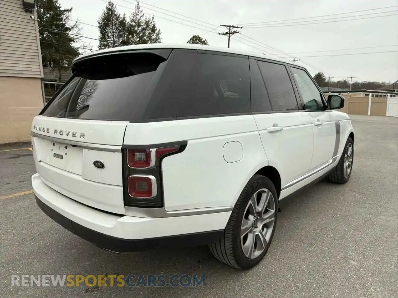 3 Photograph of a damaged car SALGS2RU4MA433713 LAND ROVER RANGEROVER 2021