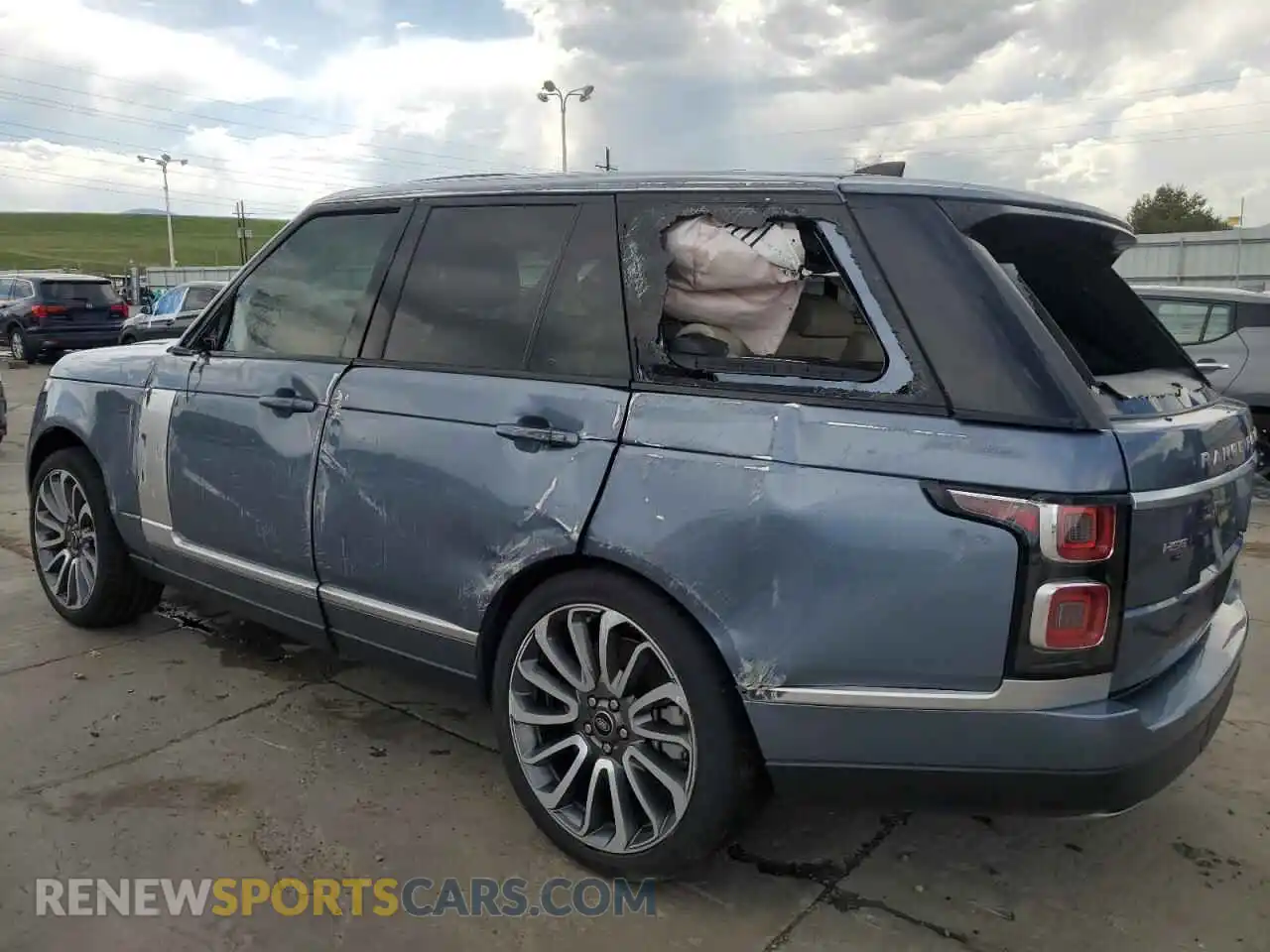 2 Photograph of a damaged car SALGS2RU5MA438970 LAND ROVER RANGEROVER 2021