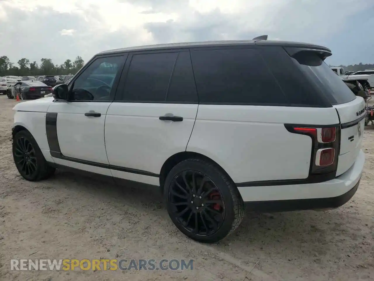 2 fotografías del automóvil dañado SALGS2RU5MA450701 LAND ROVER RANGEROVER 2021