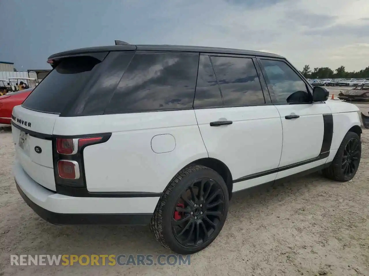 3 fotografías del automóvil dañado SALGS2RU5MA450701 LAND ROVER RANGEROVER 2021