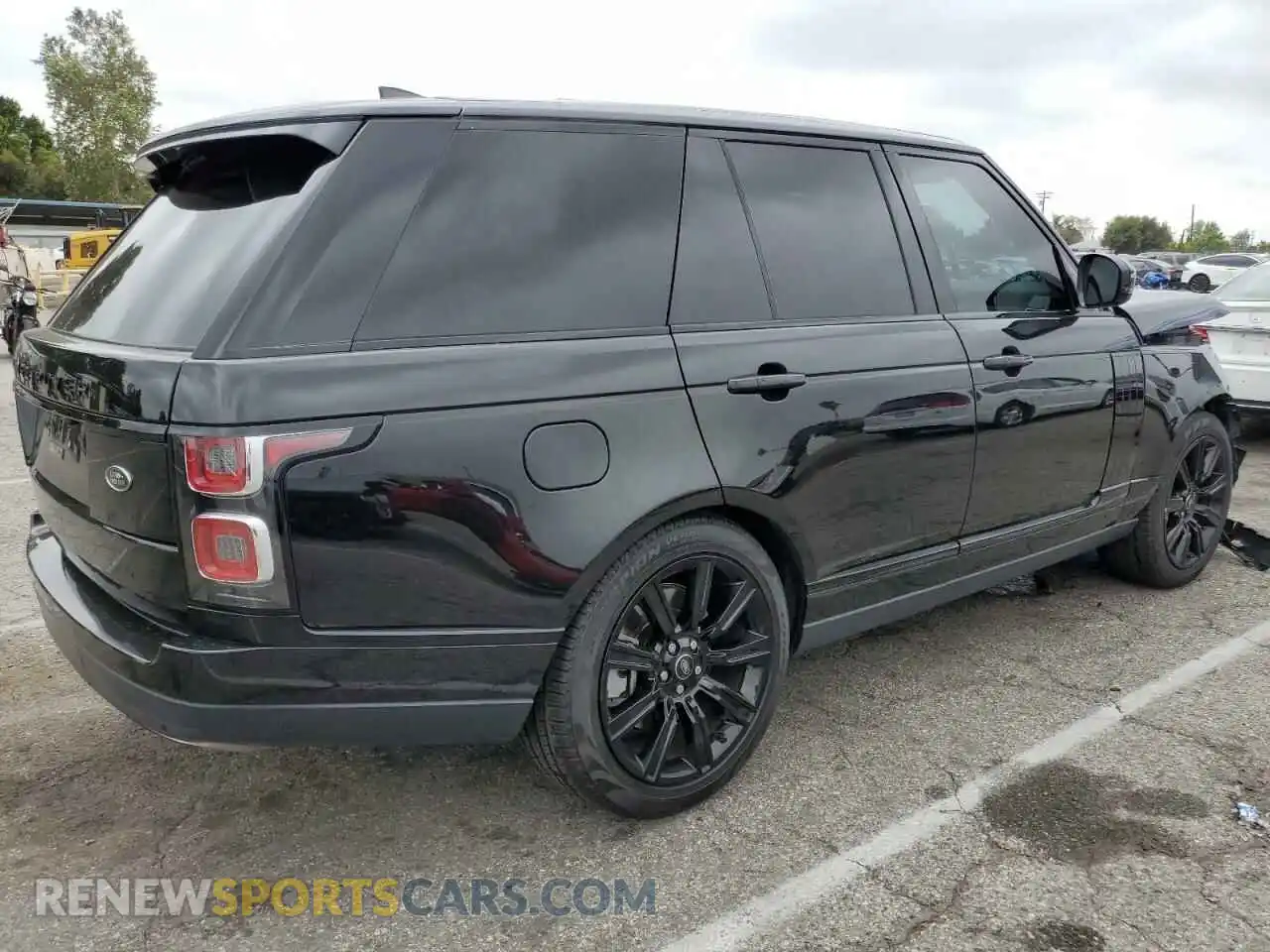 3 fotografías del automóvil dañado SALGS2RU6MA453669 LAND ROVER RANGEROVER 2021