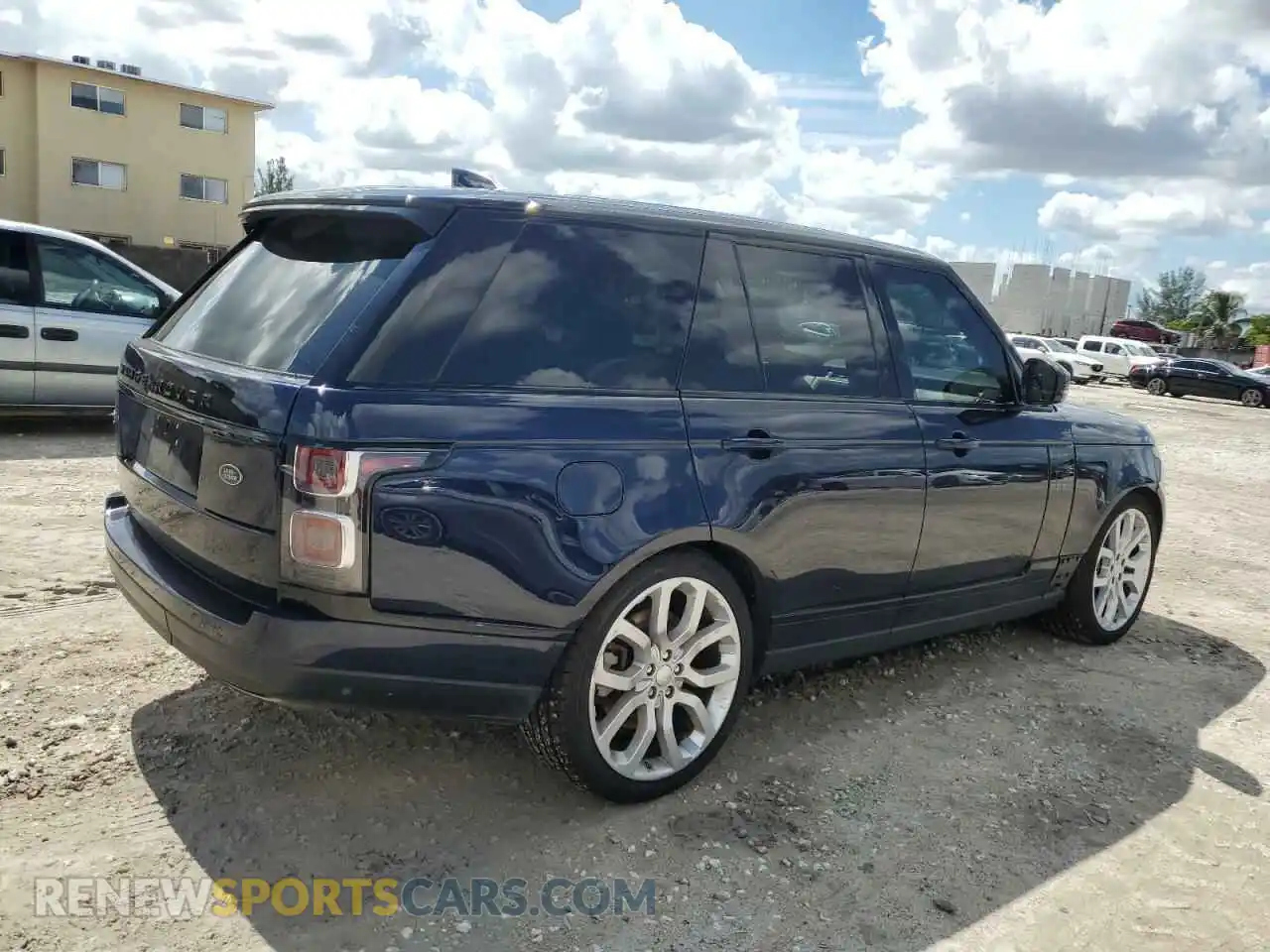 3 Photograph of a damaged car SALGS2RU7MA420891 LAND ROVER RANGEROVER 2021