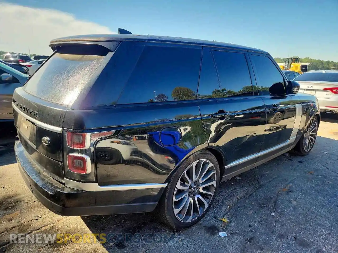 3 Photograph of a damaged car SALGS2RU9MA450815 LAND ROVER RANGEROVER 2021