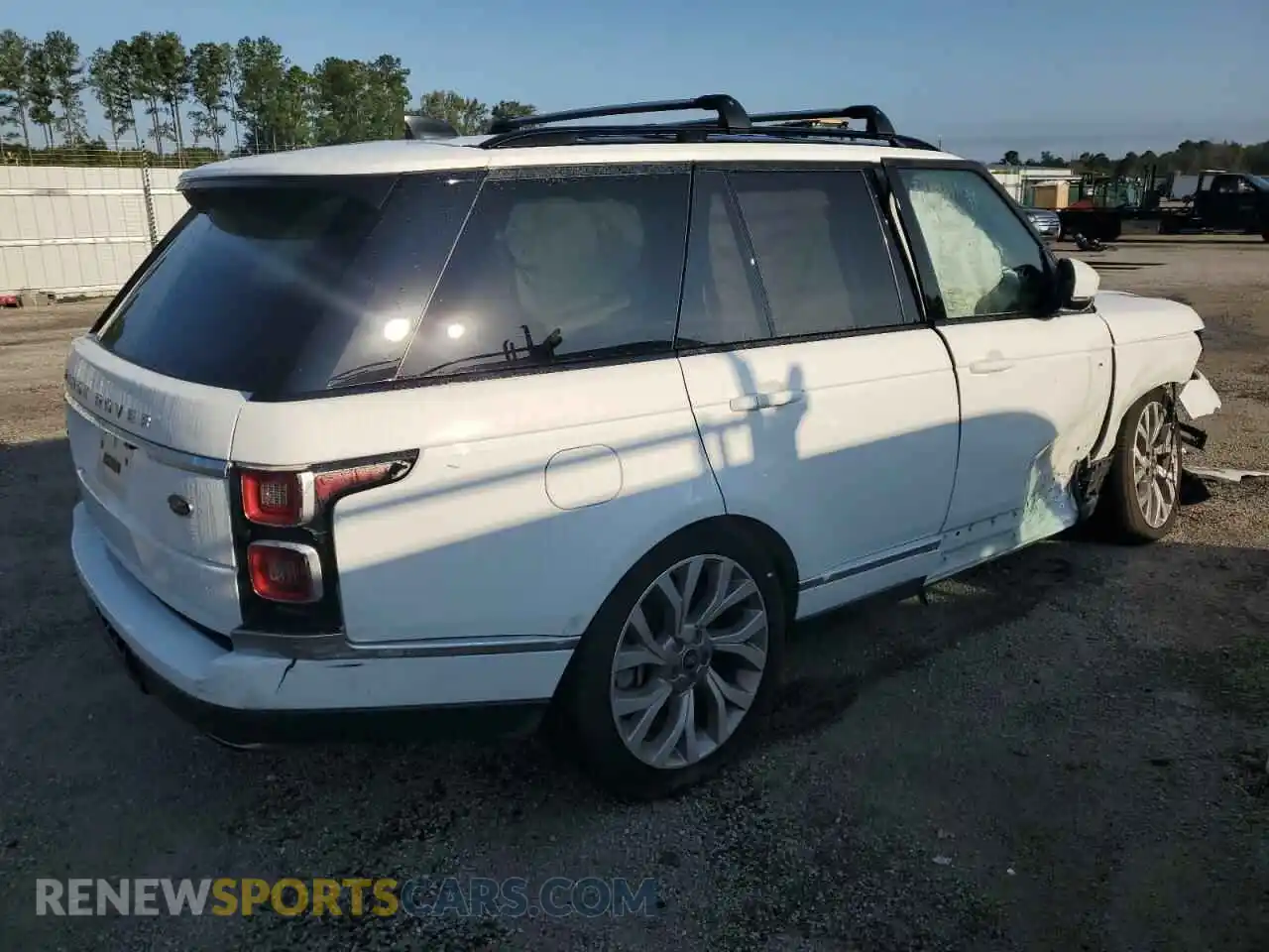 3 Фотография поврежденного автомобиля SALGS2RUXMA446692 LAND ROVER RANGEROVER 2021