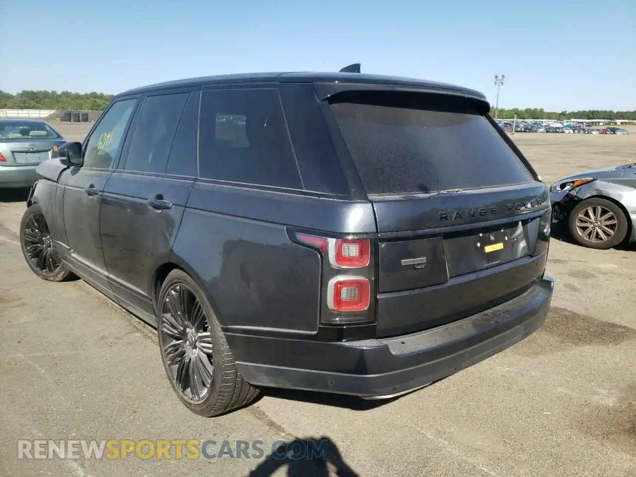 3 fotografías del automóvil dañado SALGS2SE4MA447498 LAND ROVER RANGEROVER 2021