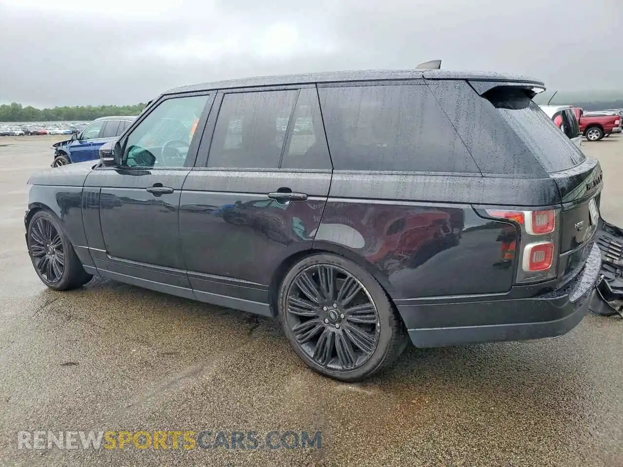 2 Photograph of a damaged car SALGS2SE4MA457142 LAND ROVER RANGEROVER 2021