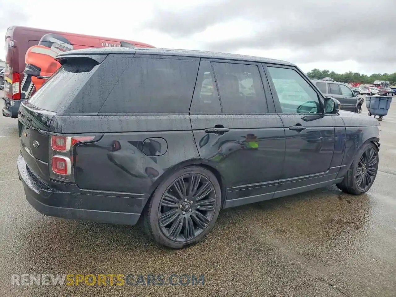 3 Photograph of a damaged car SALGS2SE4MA457142 LAND ROVER RANGEROVER 2021