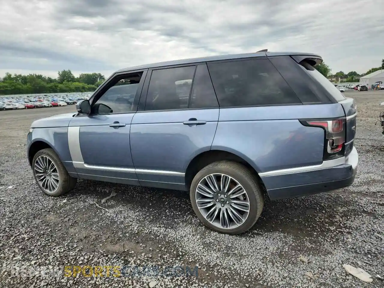 2 Photograph of a damaged car SALGS2SE8MA443065 LAND ROVER RANGEROVER 2021