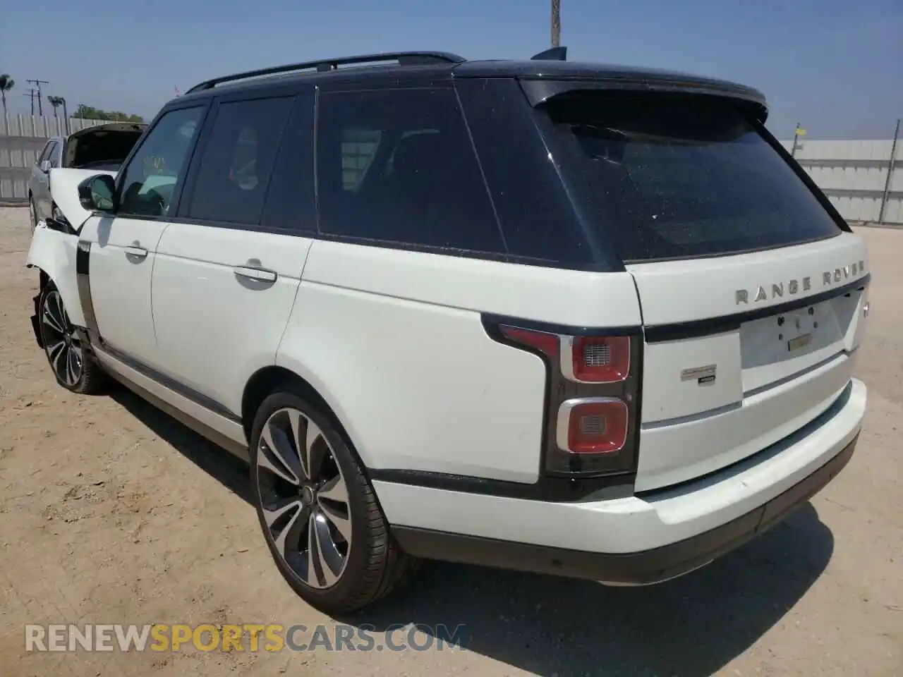 3 Photograph of a damaged car SALGU2SE8MA415762 LAND ROVER RANGEROVER 2021