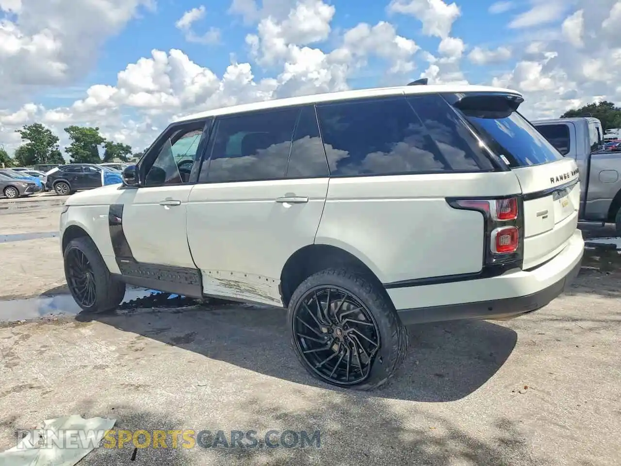 2 Photograph of a damaged car SALGU5SE5MA441284 LAND ROVER RANGEROVER 2021
