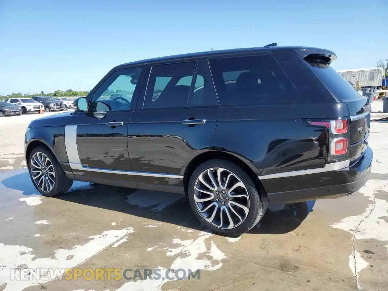2 Photograph of a damaged car SALGV2SE7MA421713 LAND ROVER RANGEROVER 2021