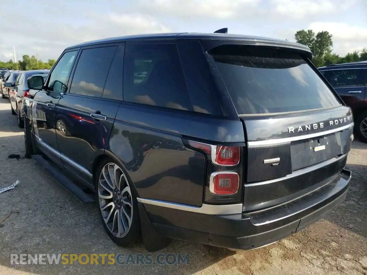 3 Photograph of a damaged car SALGV5SE5MA441234 LAND ROVER RANGEROVER 2021