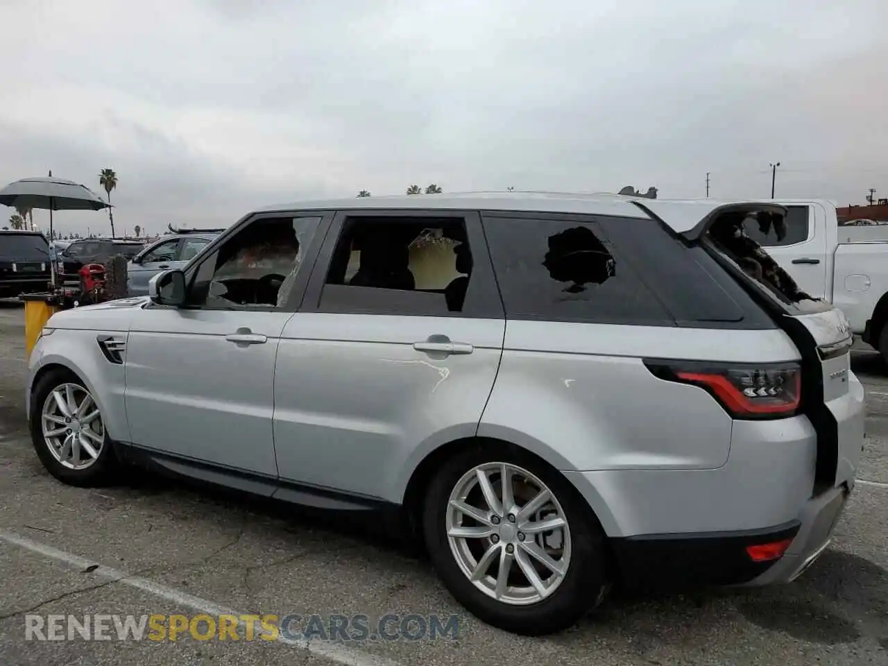 2 Photograph of a damaged car SALWG2SU0MA782729 LAND ROVER RANGEROVER 2021