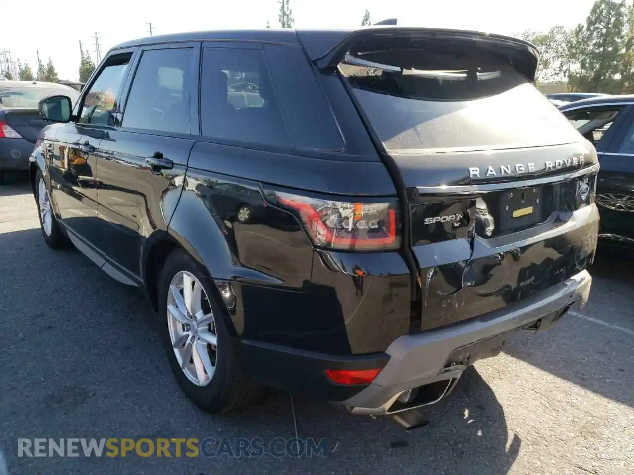 3 Photograph of a damaged car SALWG2SU8MA777228 LAND ROVER RANGEROVER 2021