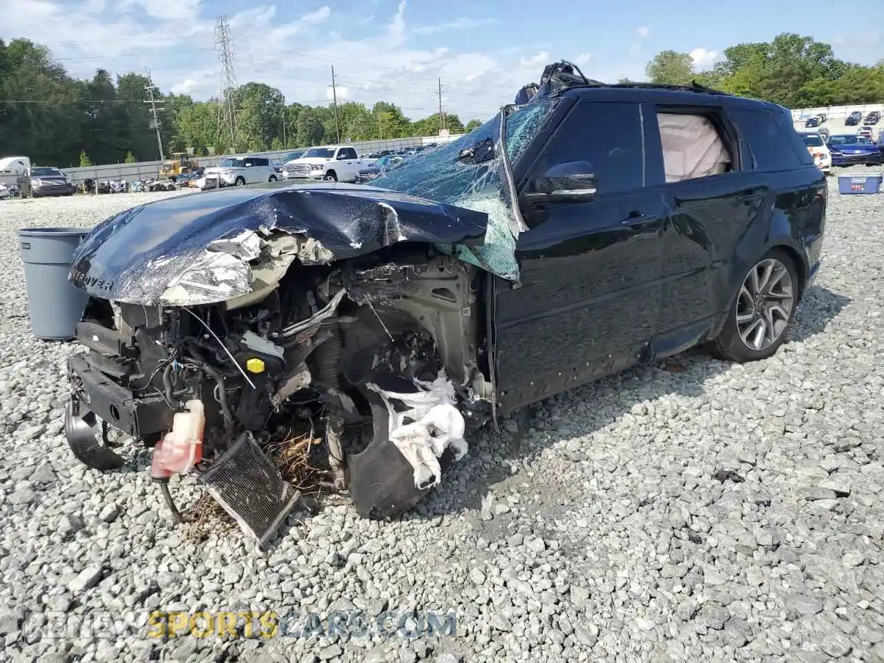 1 Photograph of a damaged car SALWR2SE9MA759646 LAND ROVER RANGEROVER 2021