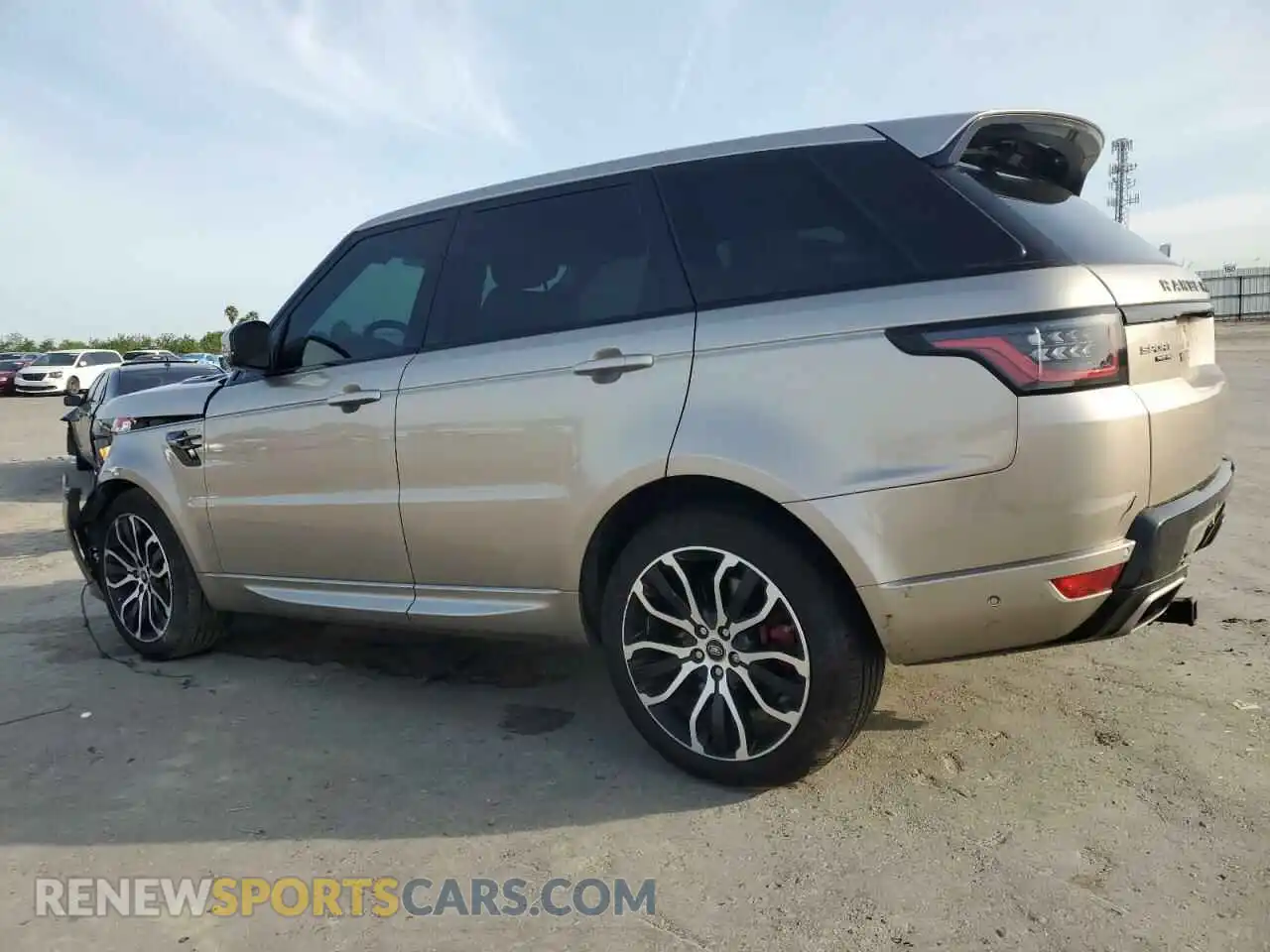 2 Photograph of a damaged car SALWR2SE9MA770677 LAND ROVER RANGEROVER 2021