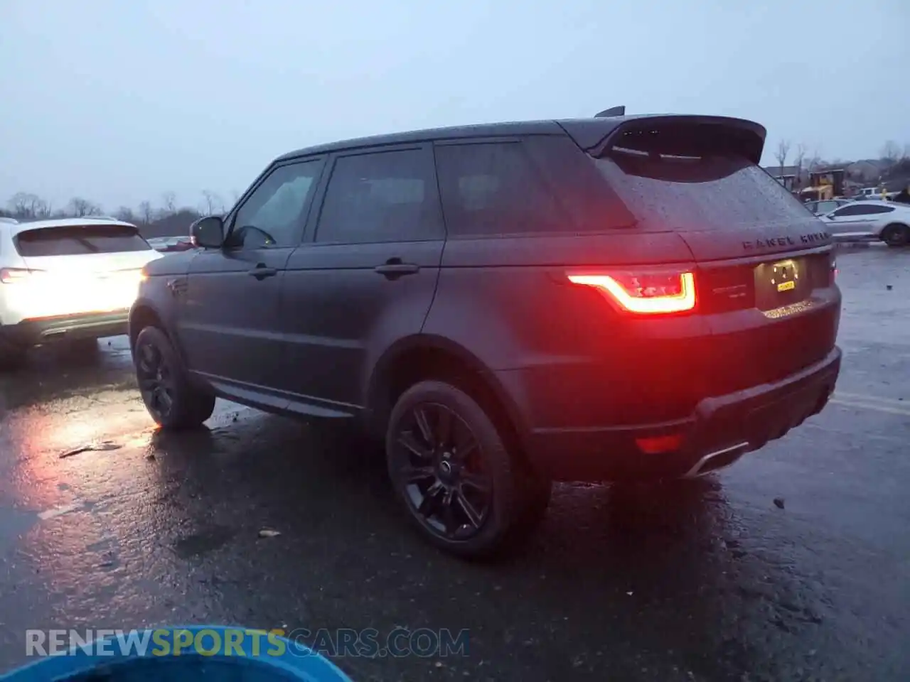 2 Photograph of a damaged car SALWR2SE9MA771408 LAND ROVER RANGEROVER 2021