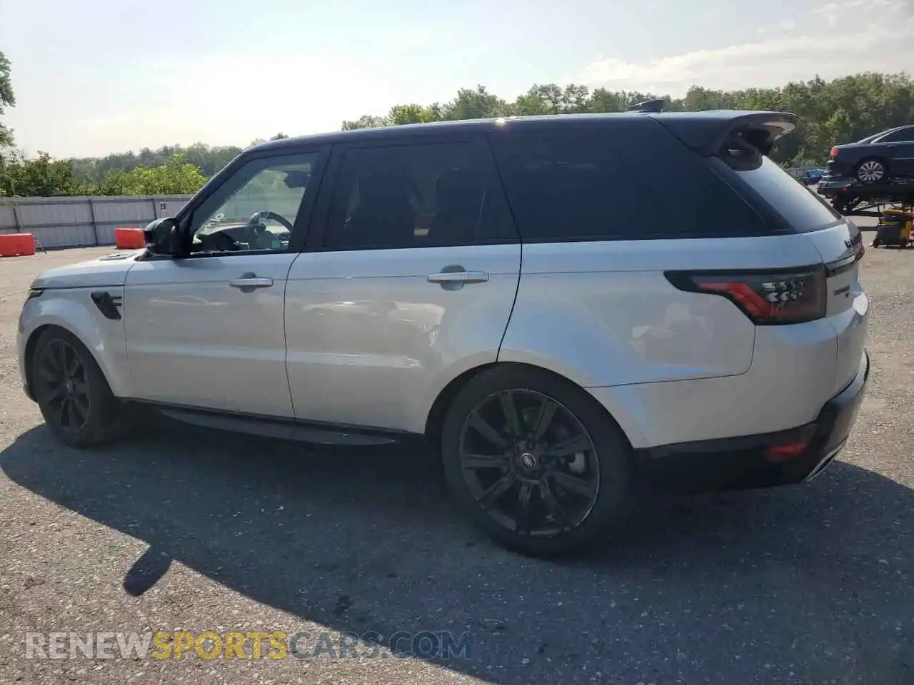 2 Photograph of a damaged car SALWR2SU1MA753766 LAND ROVER RANGEROVER 2021