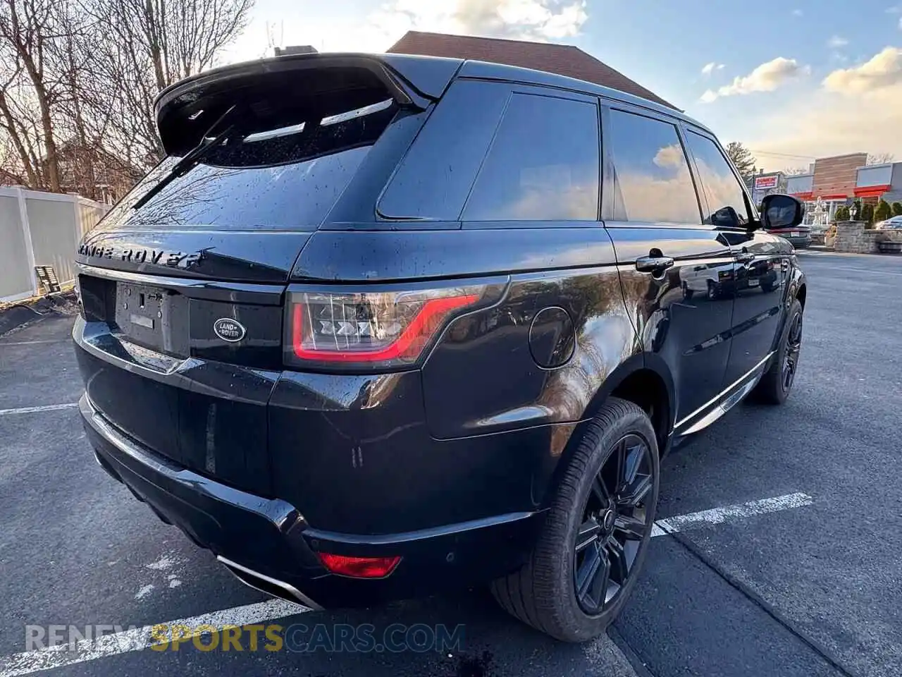 3 Photograph of a damaged car SALWR2SU6MA767274 LAND ROVER RANGEROVER 2021