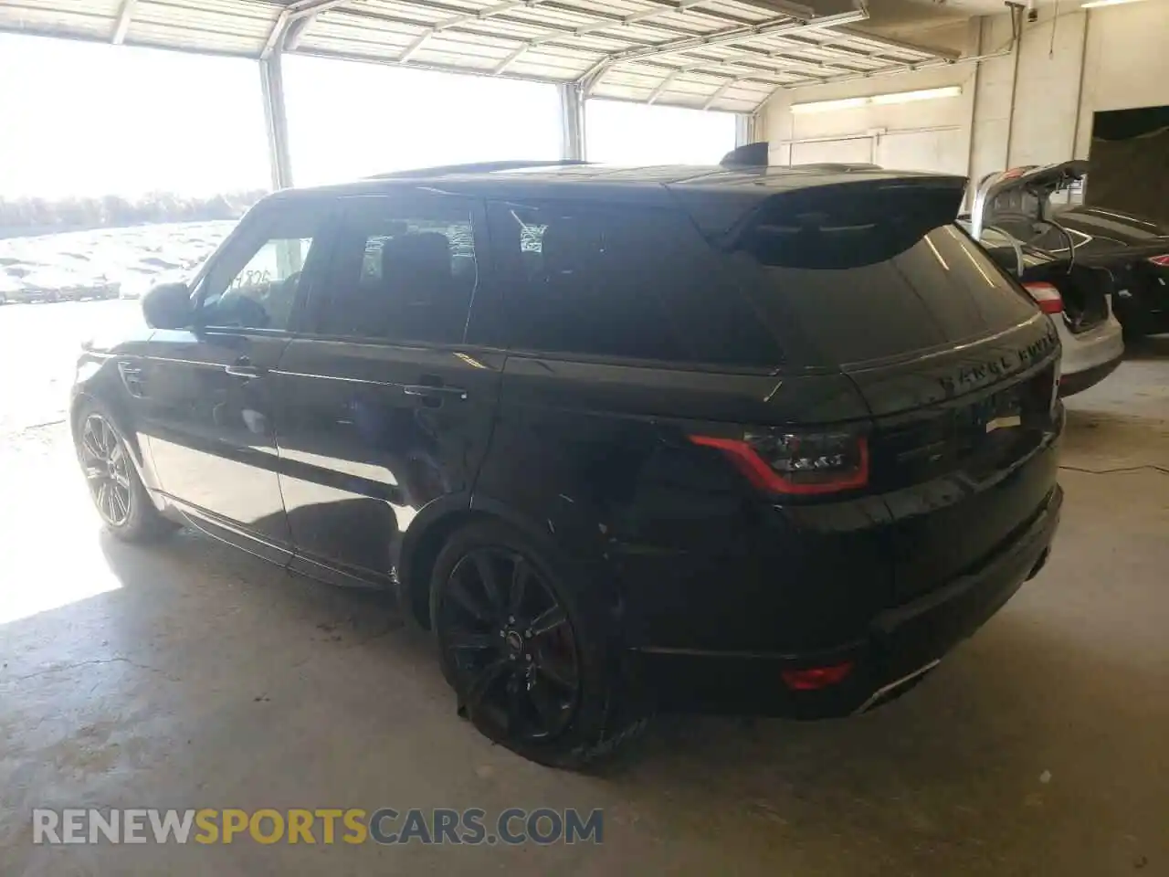 3 fotografías del automóvil dañado SALWS2RU8MA784295 LAND ROVER RANGEROVER 2021