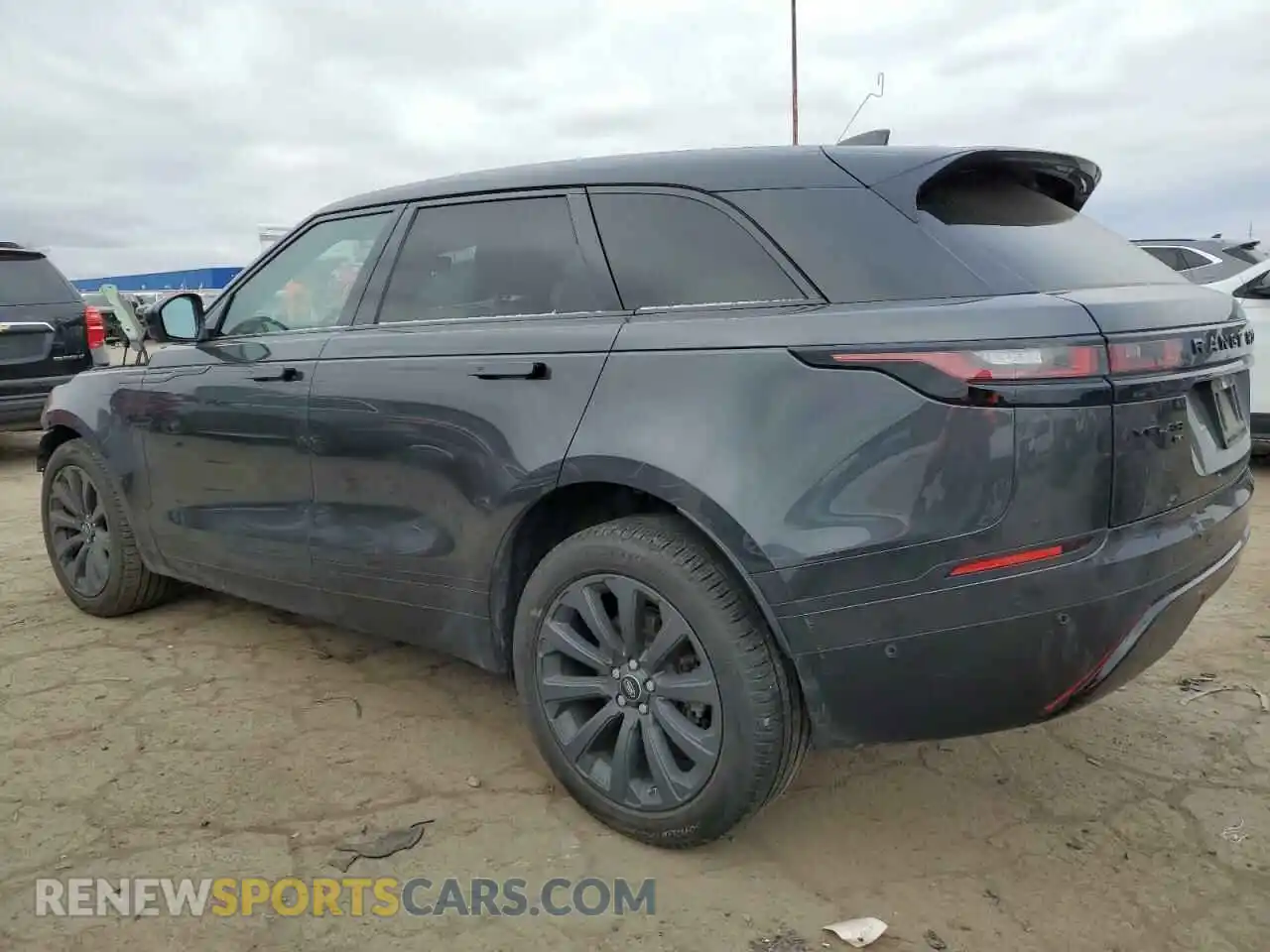2 Photograph of a damaged car SALYJ2EX2MA310984 LAND ROVER RANGEROVER 2021