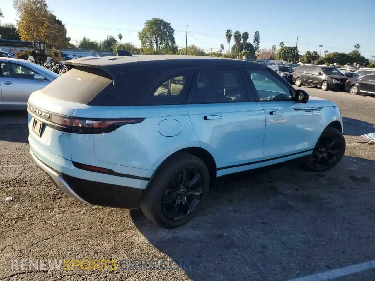 3 Photograph of a damaged car SALYJ2EX2MA315599 LAND ROVER RANGEROVER 2021