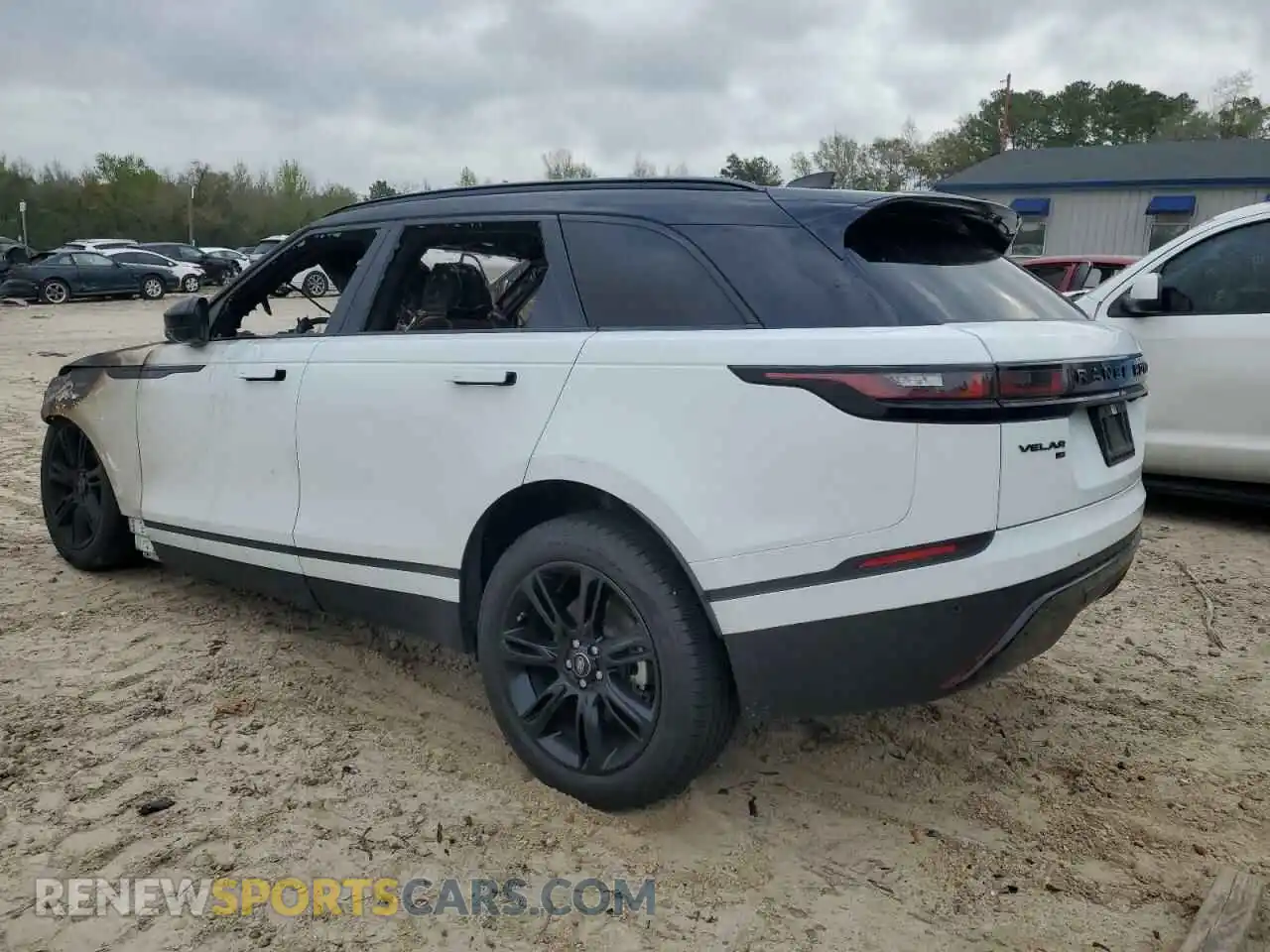2 Photograph of a damaged car SALYJ2EX3MA310346 LAND ROVER RANGEROVER 2021
